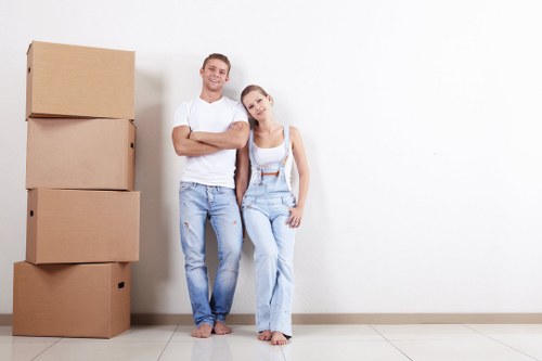 Local moving truck service for Twickenham residential and commercial moves