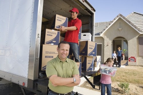 Professional removals service for flats and homes in Twickenham