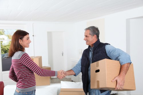 Truck hire process for a move in Twickenham with packing support